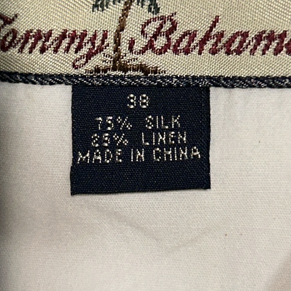 Tommy Bahama Men's Tan Flat Front Shorts Size 38 - Picture 4 of 6